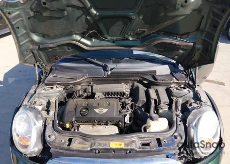 2013 Mini Hardtop Cooper z USA, uszkodzony, nr VIN WMWSU3C55DT688472